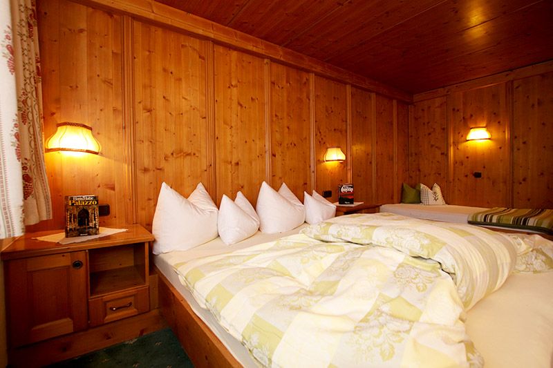 Appartement Dreibettzimmer Haus Alpenglühen Längenfeld Tirol