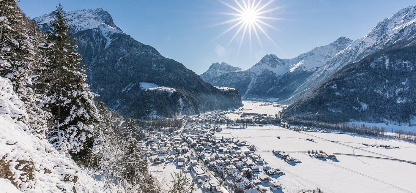 Längenfeld Ortsaufnahme Winter